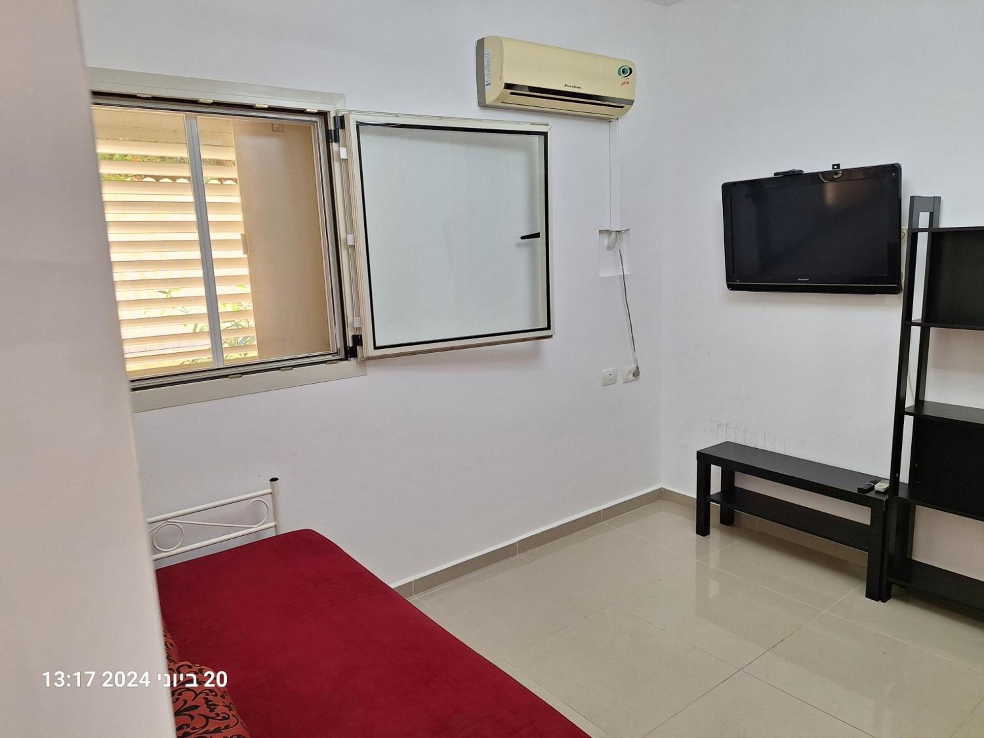 הבית הירוק Hotel Karmiël Buitenkant foto